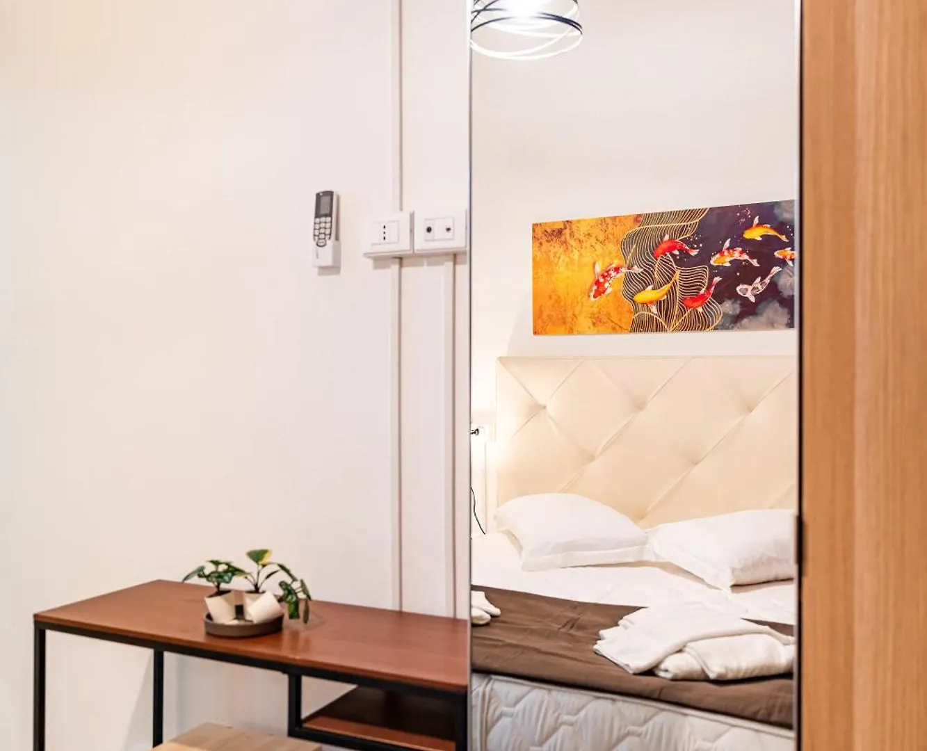 Florence Rooms Novella 0*,