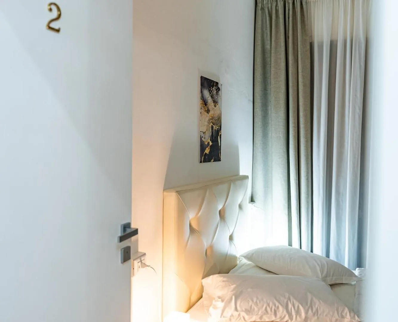 Florence Rooms Novella